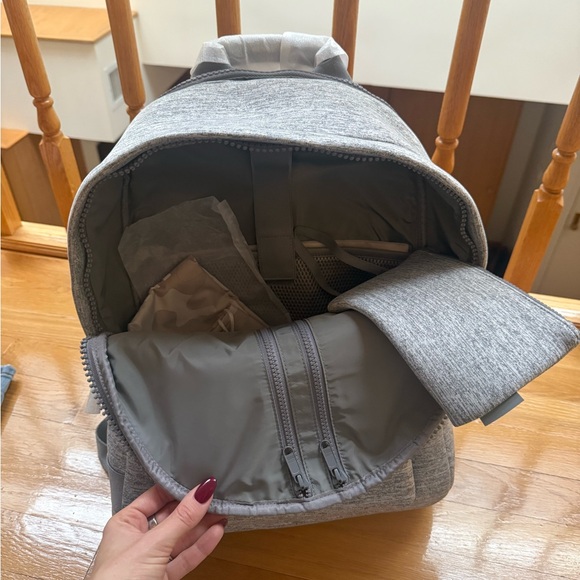Dagne Dover Dakota Large Neoprene Backpack Heather Grey NWT Laptop Travel Bag - Picture 11 of 12